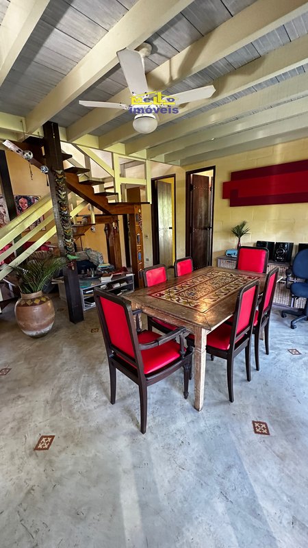 Casa de Luxo estilo Colonial em meio a natureza Estrada Beira Rio São Sebastião - 