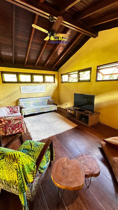 Casa de Luxo estilo Colonial em meio a natureza Estrada Beira Rio São Sebastião - 