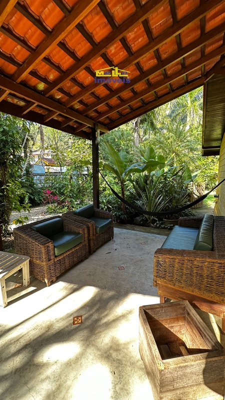 Casa de Luxo estilo Colonial em meio a natureza Estrada Beira Rio São Sebastião - 