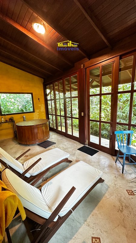 Casa de Luxo estilo Colonial em meio a natureza Estrada Beira Rio São Sebastião - 