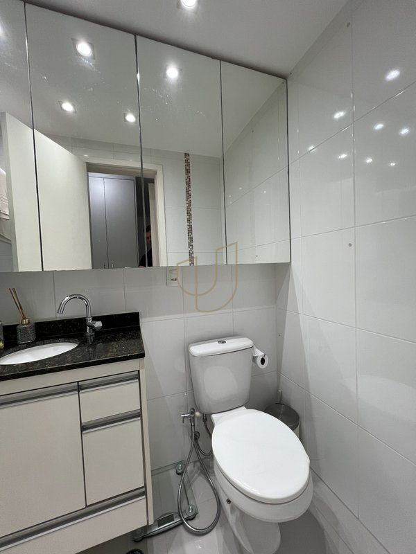 Apartamento com 2 Dormitórios no Maxximo Resort Rua Maurício Cardoso São José dos Campos - 