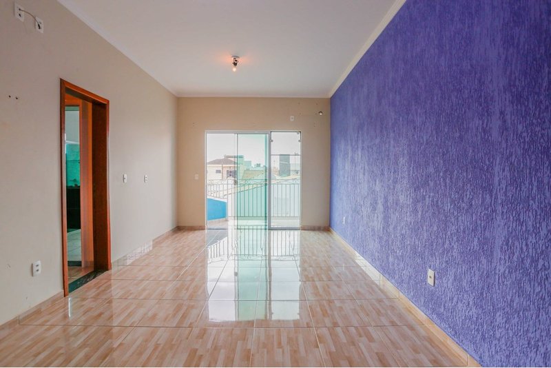 Casa à Venda, 210m, 3 Dorm. 2 Suites - R$ 800.000 Condomínio Horto Florestal I – Sorocaba Condomínio Residencial Horto Florestal I Sorocaba - 