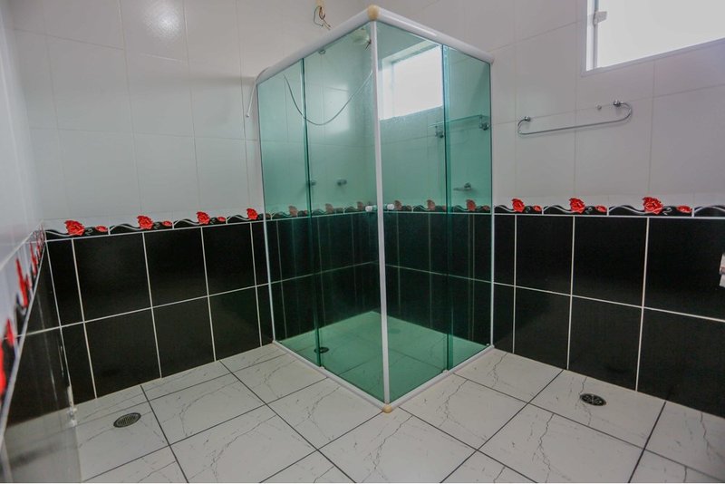 Casa à Venda, 210m, 3 Dorm. 2 Suites - R$ 800.000 Condomínio Horto Florestal I – Sorocaba Condomínio Residencial Horto Florestal I Sorocaba - 