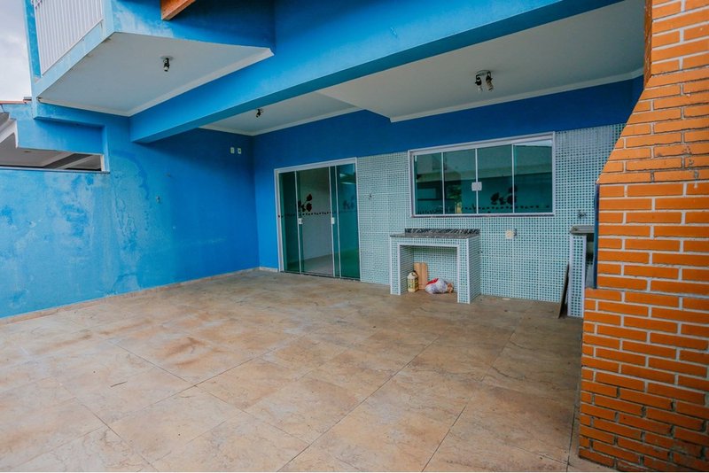 Casa à Venda, 210m, 3 Dorm. 2 Suites - R$ 800.000 Condomínio Horto Florestal I – Sorocaba Condomínio Residencial Horto Florestal I Sorocaba - 