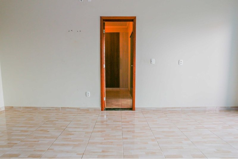 Casa à Venda, 210m, 3 Dorm. 2 Suites - R$ 800.000 Condomínio Horto Florestal I – Sorocaba Condomínio Residencial Horto Florestal I Sorocaba - 
