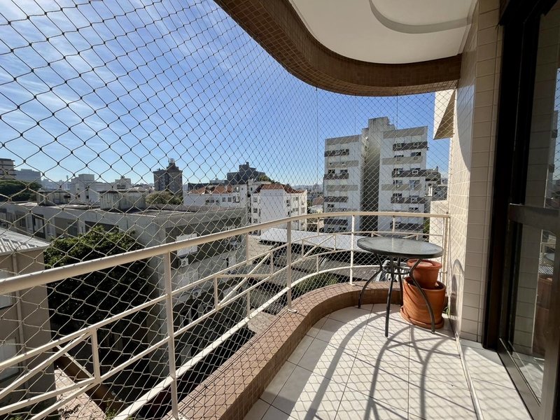 R$ 650.000 - ÓTIMO APARTAMENTO - 74M2 - 2 DORM - SUÍTE - SACADA - 1 VAGA Rua Ignácio Montanha Porto Alegre - 