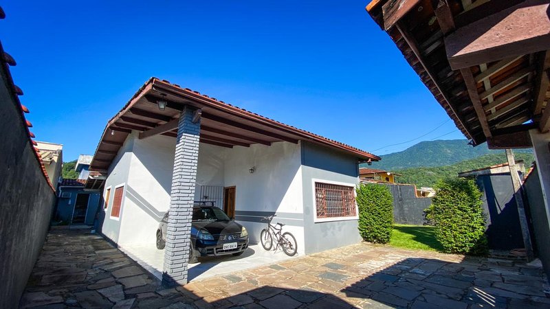 🏡 Oportunidade Imperdível – Casa à Venda no Massaguaçu, Caraguatatuba/SP - Caraguatatuba - 
