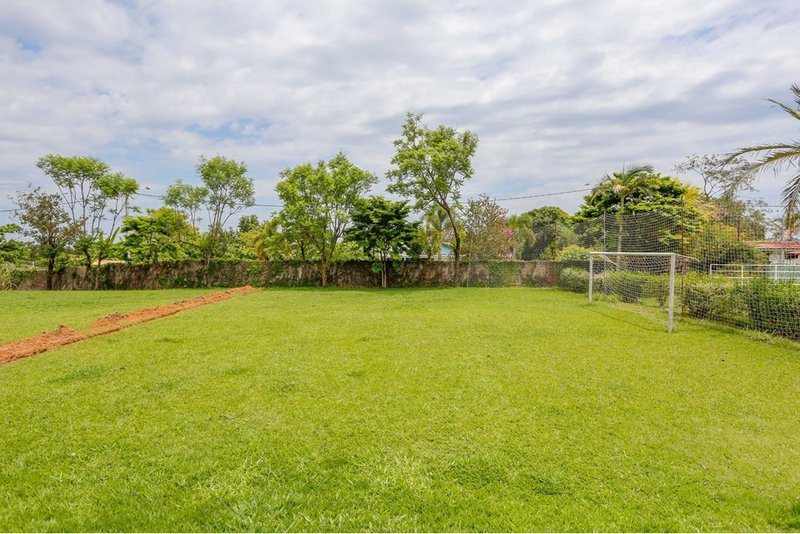 Chacara À Venda, 257m - 3 Dorm. 1 Suite - R$ 1.489.000 - Cond. Chac. 3 Marias - Sorocaba Rua Rosa Molineiro Ventrella Sorocaba - 
