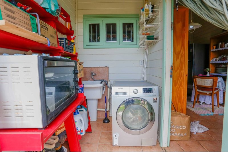 Chacara À Venda, 257m - 3 Dorm. 1 Suite - R$ 1.489.000 - Cond. Chac. 3 Marias - Sorocaba Rua Rosa Molineiro Ventrella Sorocaba - 