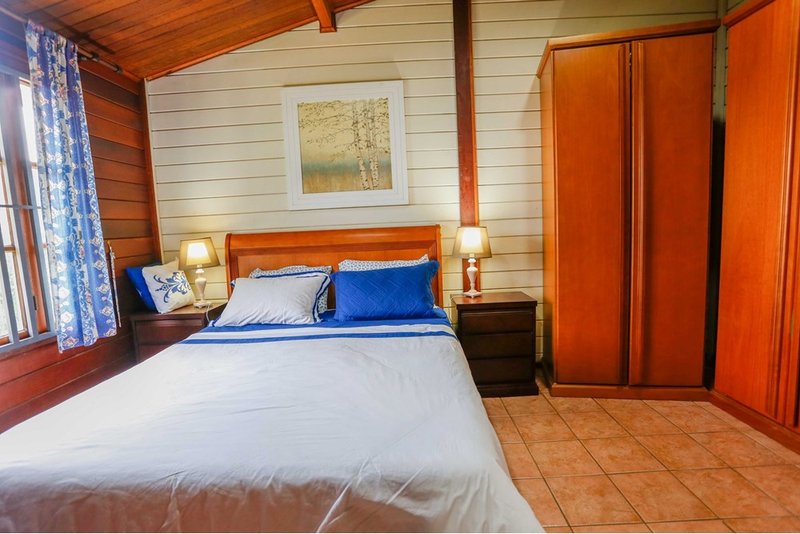 Chacara À Venda, 257m - 3 Dorm. 1 Suite - R$ 1.489.000 - Cond. Chac. 3 Marias - Sorocaba Rua Rosa Molineiro Ventrella Sorocaba - 