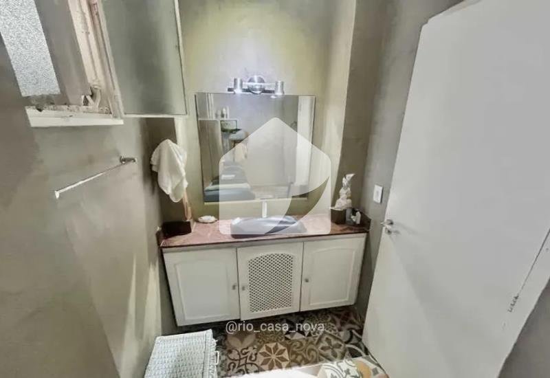 NOVIDADE À VENDA EM COPACABANA! Rua Cinco de Julho | 130m² | 3 quartos | 1 vaga Rua Cinco de Julho Rio de Janeiro - 