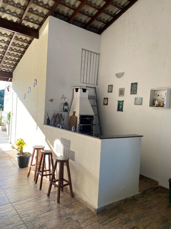 Casa Assobradada com Suíte e Salão de Festas no Residencial Rubi - Mogi das Cruzes - 