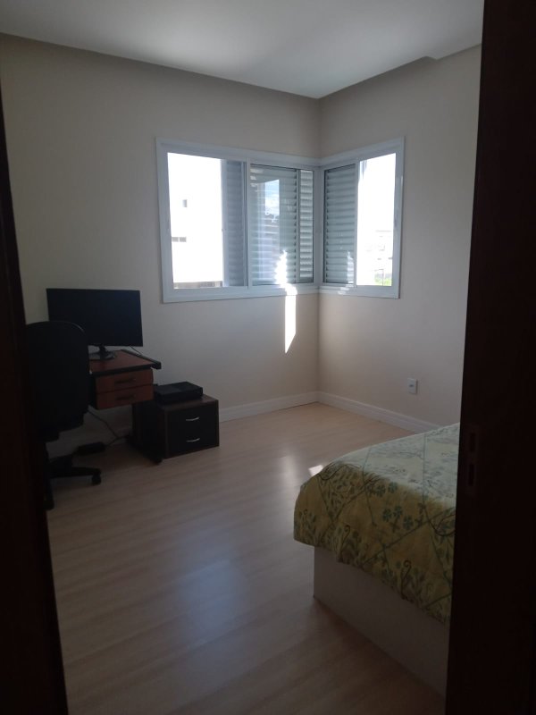 Casa Térrea com Piscina e 3 Dormitórios no Mosaico Essence - Mogi das Cruzes - 
