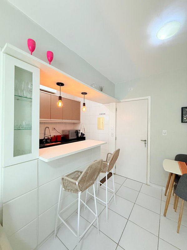 🏡 Pronto para morar – Apartamento mobiliado no 6º andar  - Caraguatatuba - 