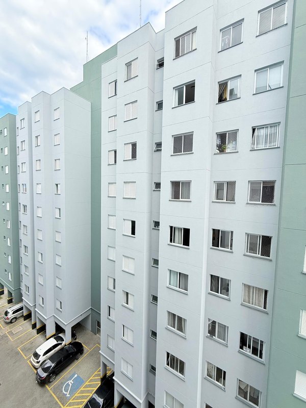 🏡 Pronto para morar – Apartamento mobiliado no 6º andar  - Caraguatatuba - 