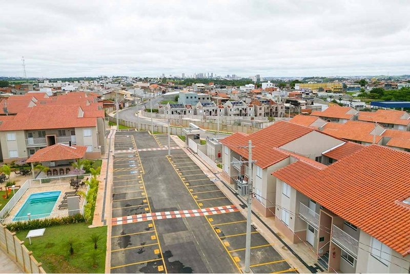 Apartamento à Venda, 48 m² - 2 Dorm. R$ 198.000 -  Condomínio Vic Verona - Votorantim/SP Rua Verona Votorantim - 