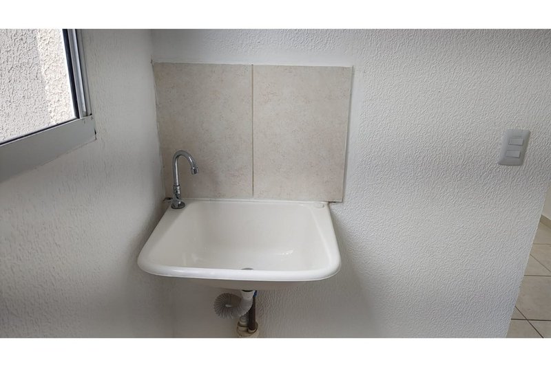 Apartamento à Venda, 48 m² - 2 Dorm. R$ 198.000 -  Condomínio Vic Verona - Votorantim/SP Rua Verona Votorantim - 