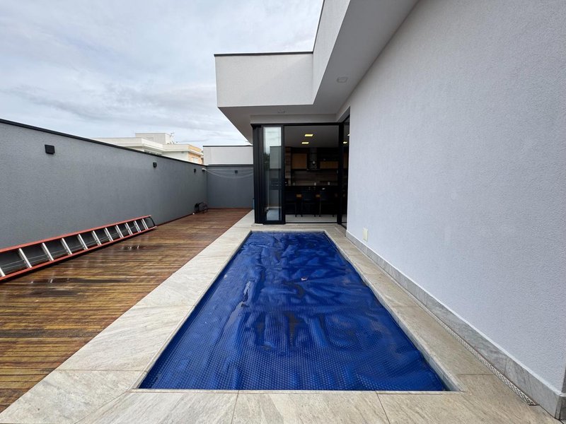 Casa Térrea de Luxo Semi-Mobiliada para Locação no Swiss Park - Campinas Rodovia Anhangüera Campinas - 
