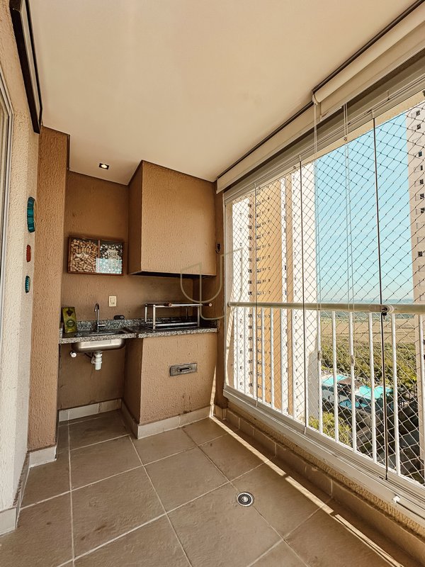 Apartamento com 3 Dormitórios no Grand Splendor Rua Corifeu de Azevedo Marques São José dos Campos - 