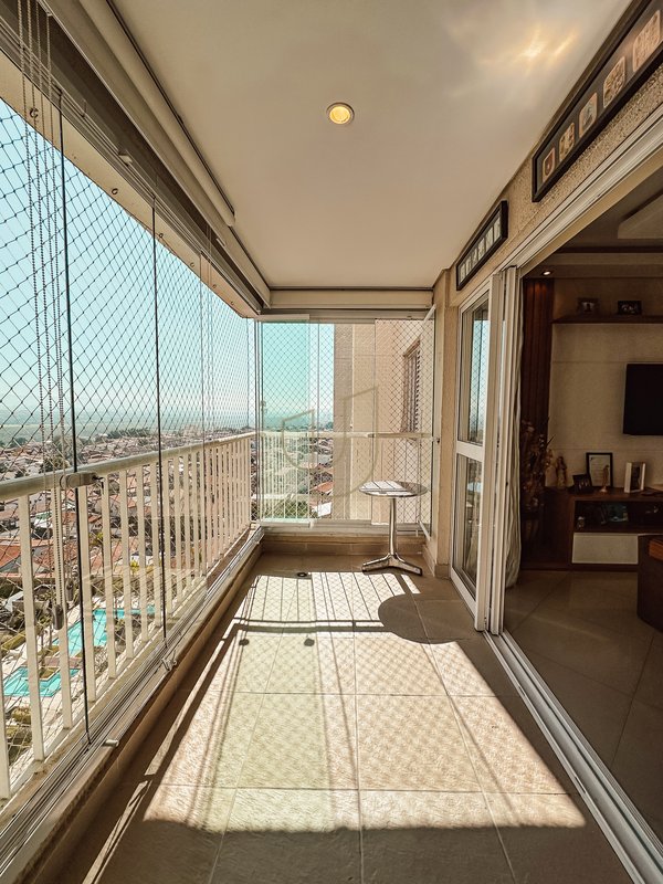 Apartamento com 3 Dormitórios no Grand Splendor Rua Corifeu de Azevedo Marques São José dos Campos - 