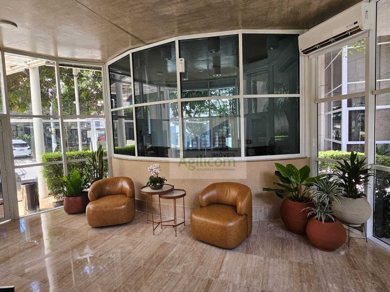 APARTAMENTO MOBILIADO PARA LOCAÇÃO EM VILA NOVA CONCEIÇÃO COM 2 SUÍTES E 3 VAGAS Rua Diogo Jácome São Paulo - 