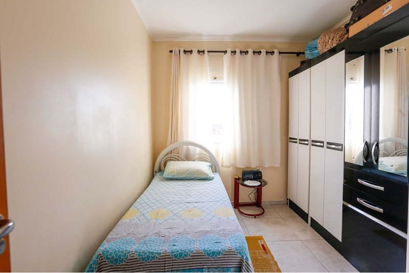 Apartamento À VENDA, 66m - 2 Dorm. 1 Suite - R$ 285.000 - Vila Barão - Sorocaba SP Rua Demanda do Valle Blaseck Sorocaba - 