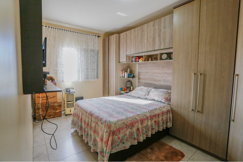 Apartamento À VENDA, 66m - 2 Dorm. 1 Suite - R$ 285.000 - Vila Barão - Sorocaba SP Rua Demanda do Valle Blaseck Sorocaba - 