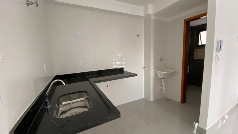 Apartamento 2 dormitórios + área de serviço - São Paulo - 