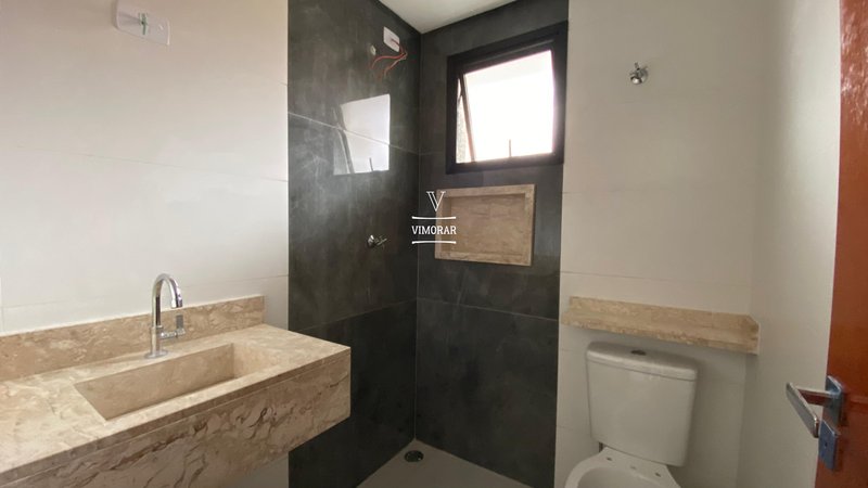 Apartamento 2 dormitórios + área de serviço - São Paulo - 