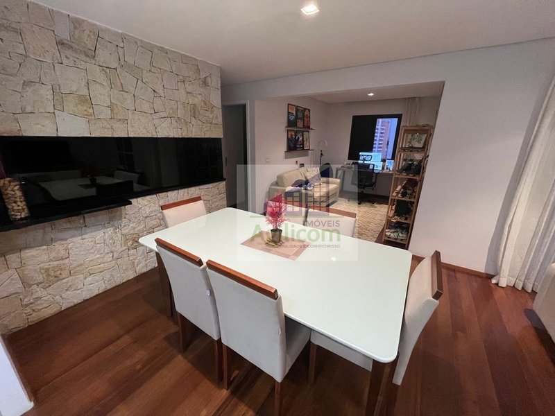 APARTAMENTO À VENDA EM VILA MASCOTE COM 2 DORMITÓRIOS E 2 VAGAS DE GARAGEM Rua Arapá São Paulo - 