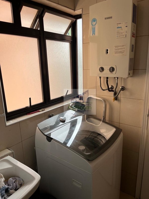 APARTAMENTO À VENDA EM VILA MASCOTE COM 2 DORMITÓRIOS E 2 VAGAS DE GARAGEM Rua Arapá São Paulo - 