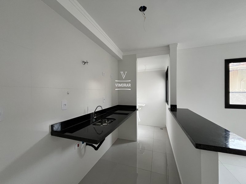 Apartamento 2 dormitórios + área de serviço - São Paulo - 