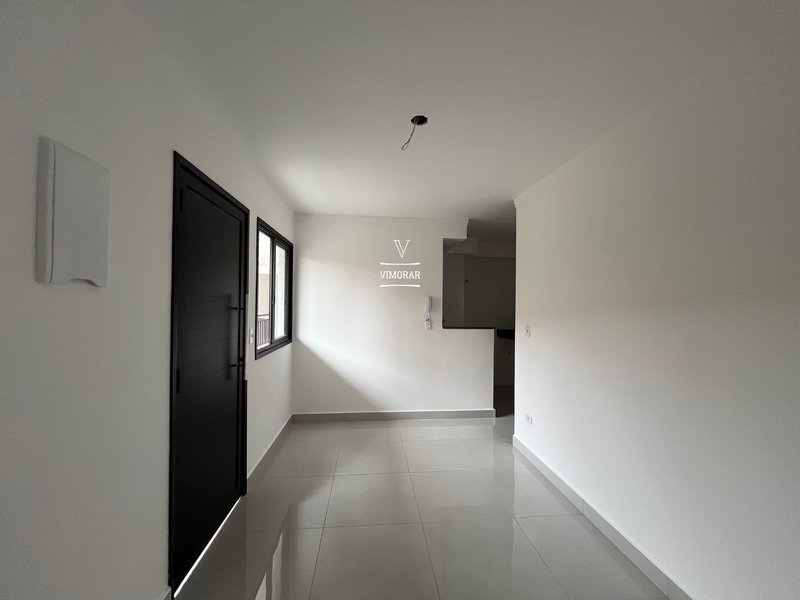 Apartamento 2 dormitórios + área de serviço - São Paulo - 