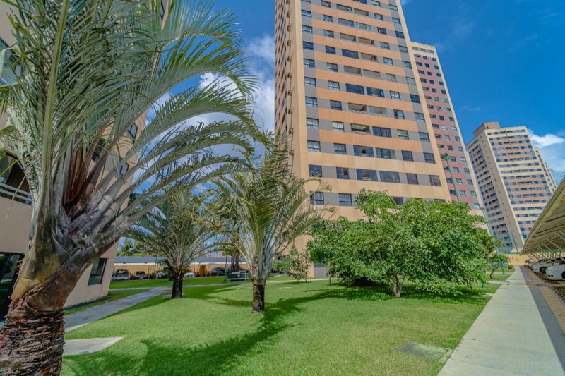 Lindo Apartamento Sun Towers - 2/4 com suite - Pitimbú Rua dos Pintassilgos Natal - 