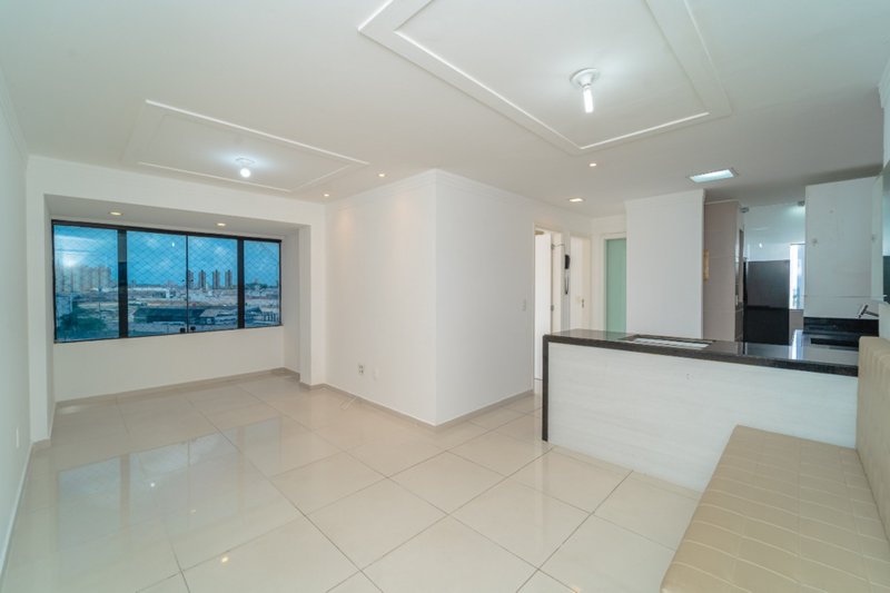 Lindo Apartamento Sun Towers - 2/4 com suite - Pitimbú Rua dos Pintassilgos Natal - 