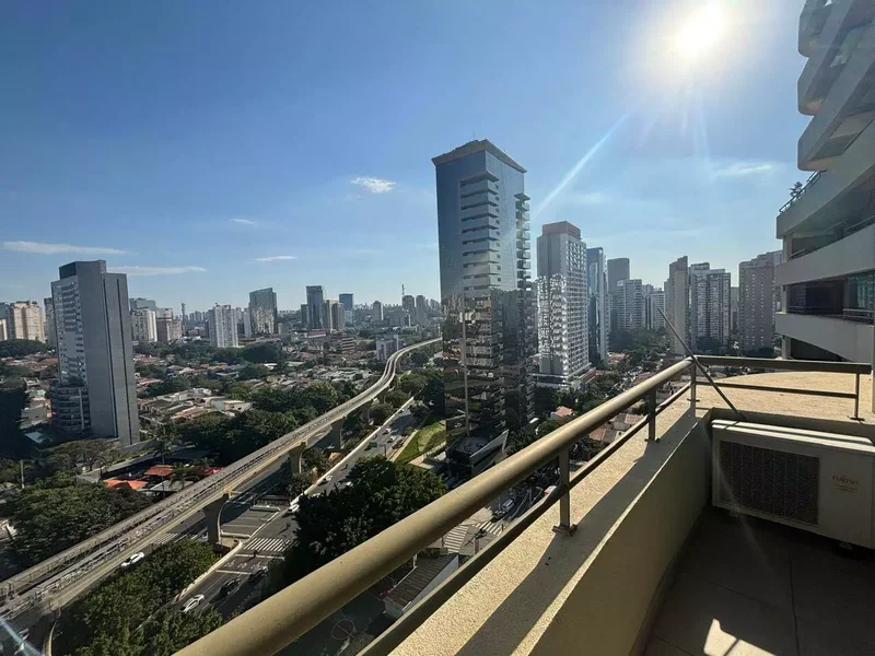 VENDE-SE CONJUNTO COMERCIAL 67M2 - BROOKLIN Rua Pitu São Paulo - 