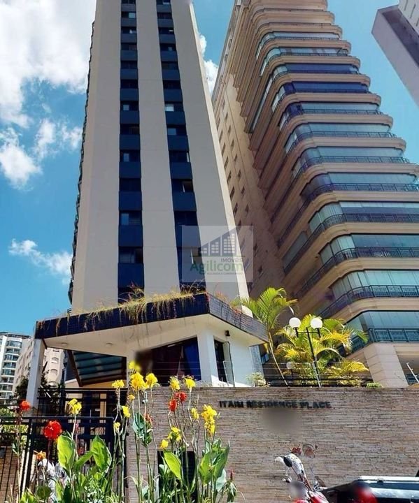 APARTAMENTO À VENDA E PARA LOCAÇÃO EM VILA OLÍMPIA, COM 1 DORMITÓRIO E 1 VAGA DE GARAGEM Rua das Fiandeiras São Paulo - 