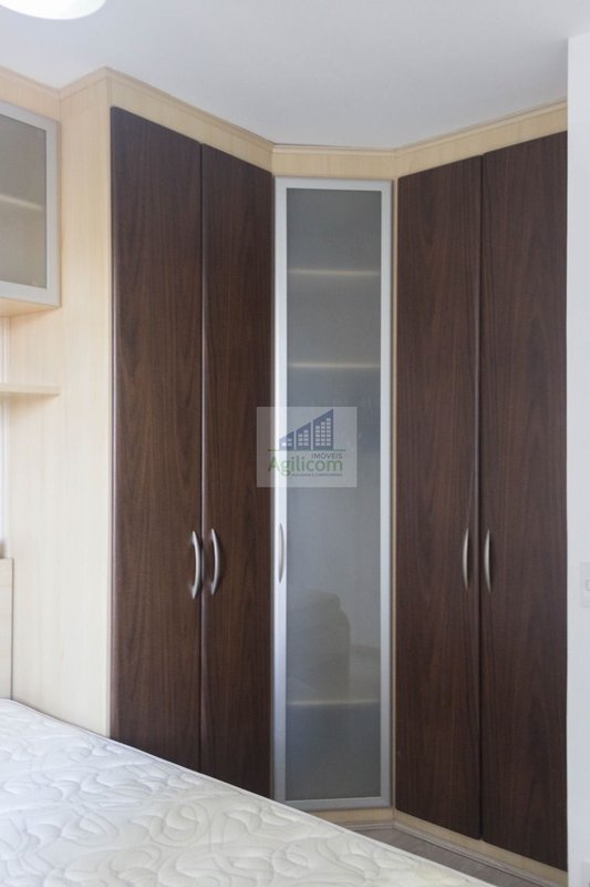 APARTAMENTO À VENDA E PARA LOCAÇÃO EM VILA OLÍMPIA, COM 1 DORMITÓRIO E 1 VAGA DE GARAGEM Rua das Fiandeiras São Paulo - 