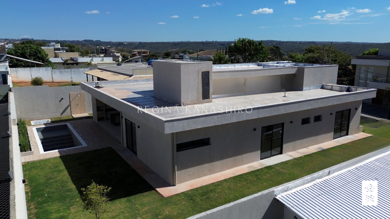 Casa térrea com 3 suítes e escritório no Jardim Botânico Condomínio Morada de Deus Brasília - 
