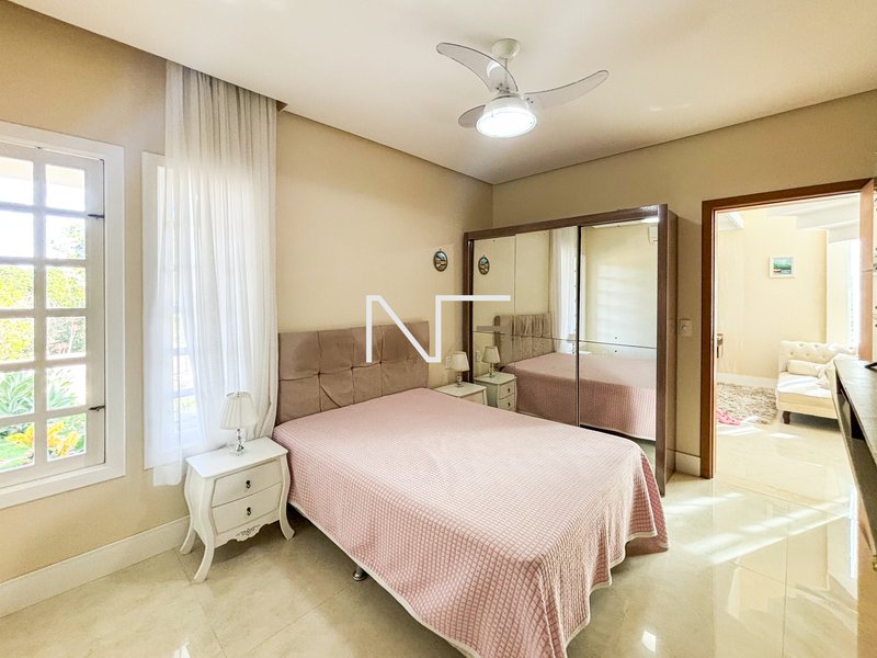 Casa Aconchegante com 4 Quartos e Lazer Perfeito para a Família! Rodovia do Sol Vila Velha - 