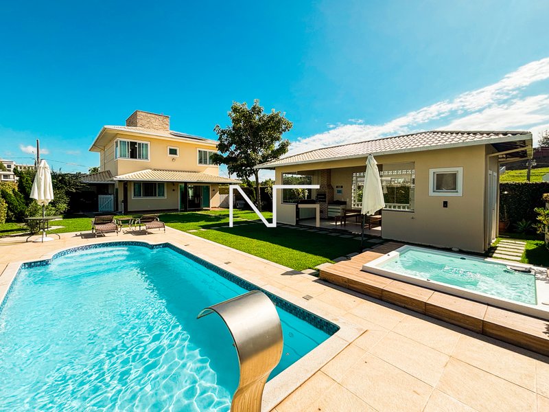Casa Aconchegante com 4 Quartos e Lazer Perfeito para a Família! Rodovia do Sol Vila Velha - 