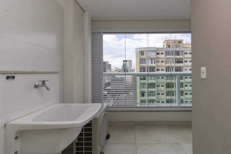 Apartamento com 39m² na Vila Buarque 01 dorm 01 vaga Rua Santa Isabel São Paulo - 