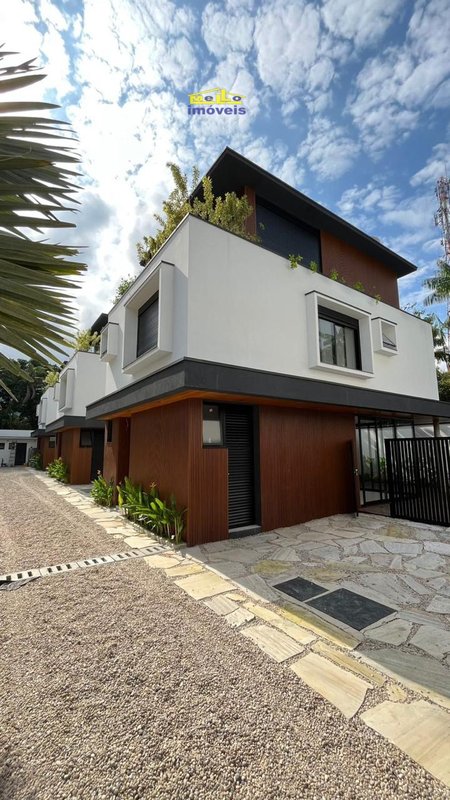 Lançamento Exclusivo - Praia da Barra do Sahy - Condomínio Alto Padrão no Litoral Norte Avenida Adelino Tavares São Sebastião - 