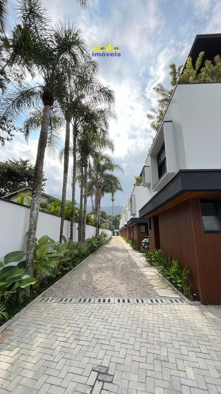 Lançamento Exclusivo - Praia da Barra do Sahy - Condomínio Alto Padrão no Litoral Norte Avenida Adelino Tavares São Sebastião - 