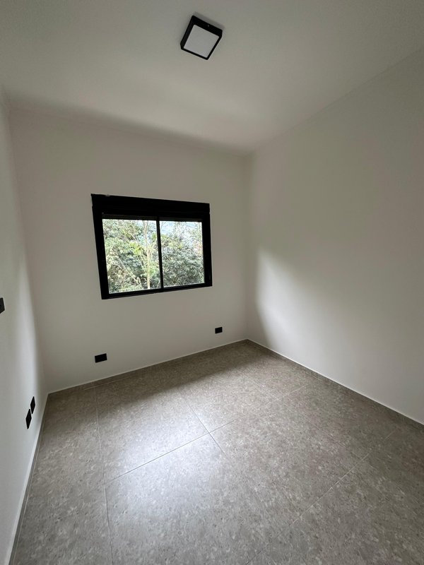 SOBRADO NO JARDIM EUROPA - Caieiras - 