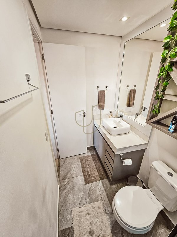 Apartamento com 3 Dormitórios no Edifício United Homes Avenida Thomas Edison São Paulo - 