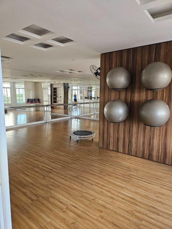 Apartamento com 3 Dormitórios no Edifício United Homes Avenida Thomas Edison São Paulo - 