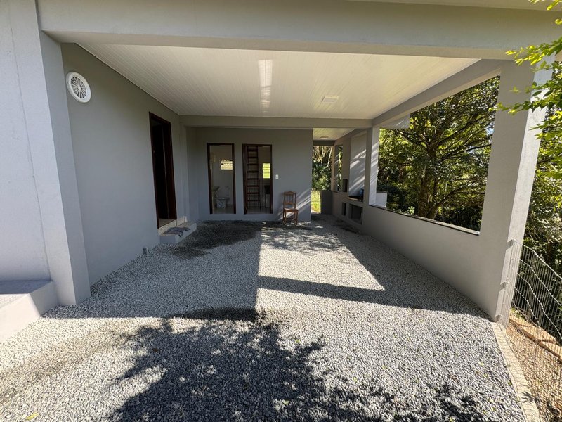 Casa no bairro dos Estados - Timbó - 