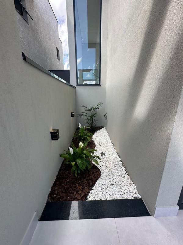 Sobrado de Alto Padrão com Piscina no Condomínio Mosaico Essence – 191m² - Mogi das Cruzes - 