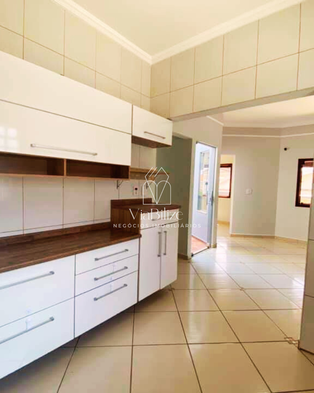 Casa à venda no bairro Parque dos Eucaliptos - Mogi Guaçu - 